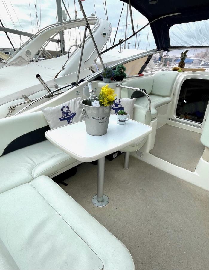 Bea Boat Charter Hotel Menton Buitenkant foto